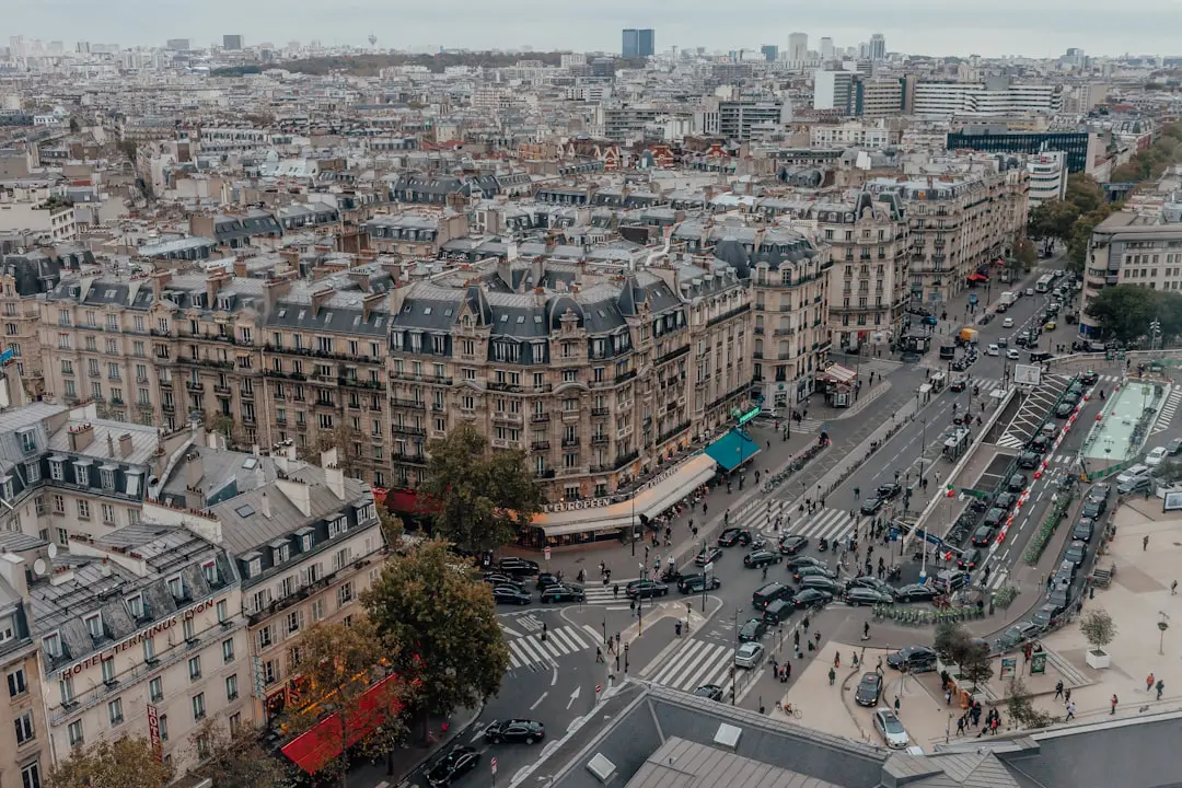 Lyon vs Paris : Coût de la Vie pour les Expatriés Américains